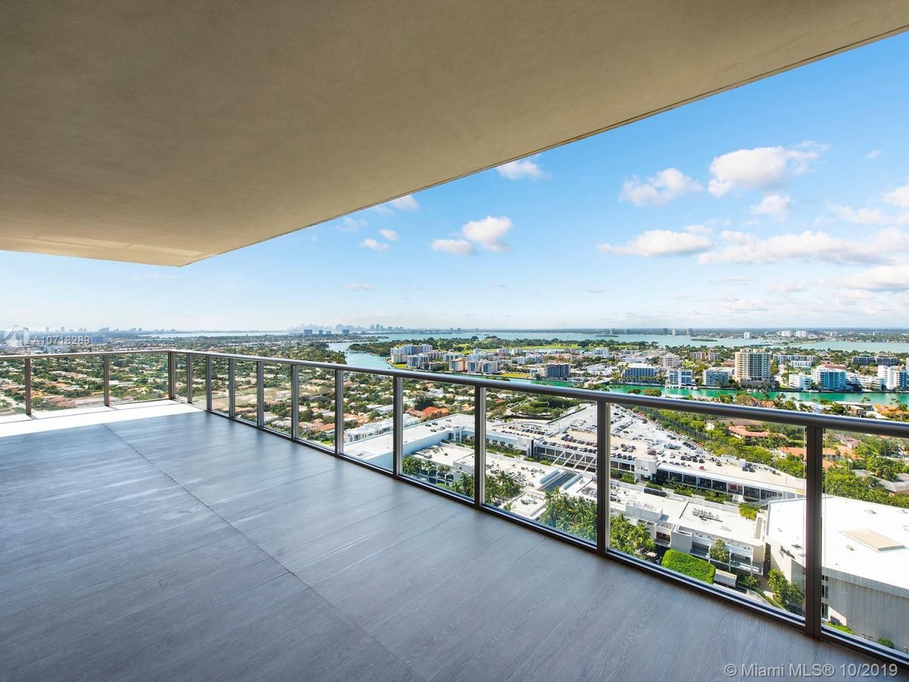 Ático en Miami, Estados Unidos, 300 m² - imagen 8