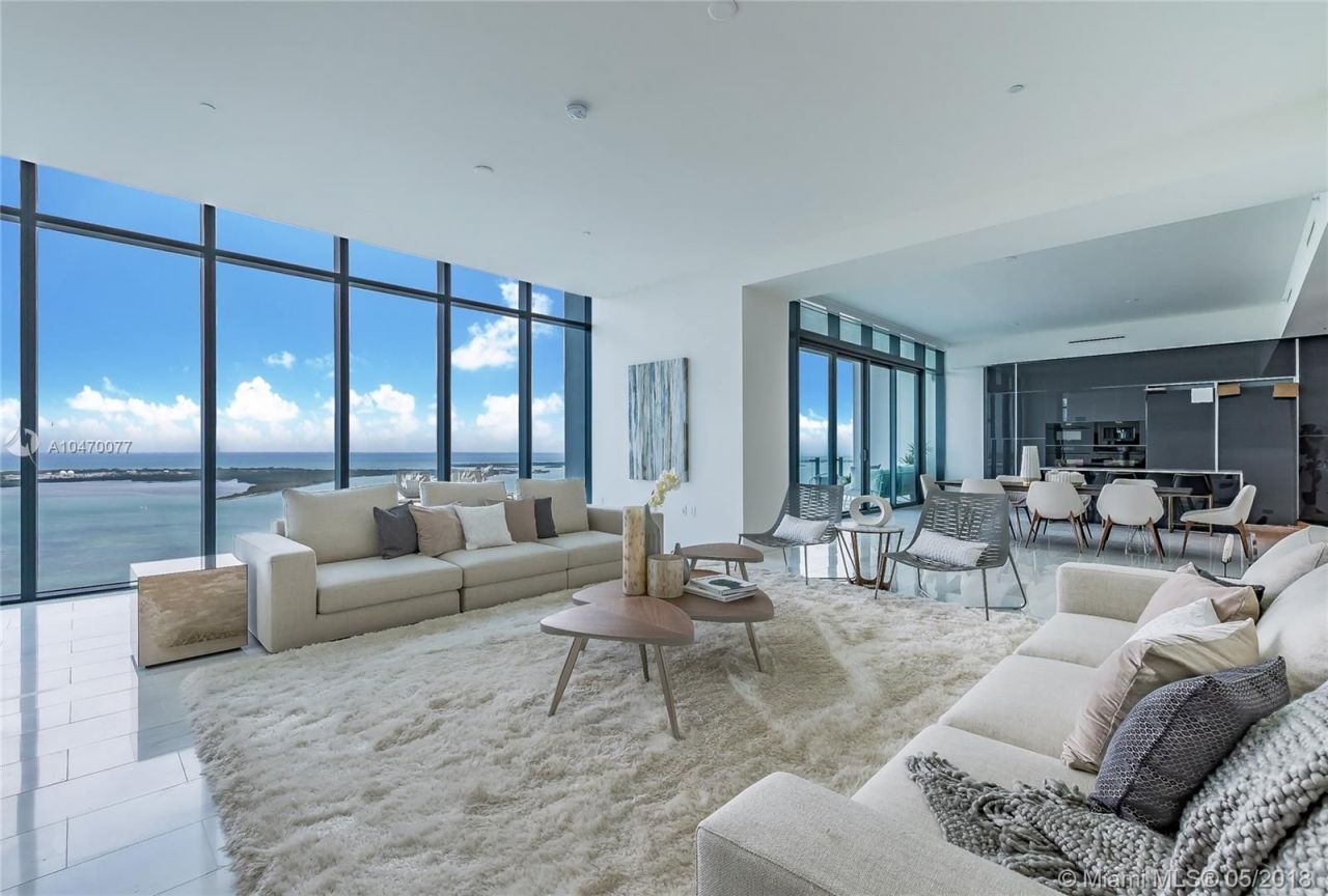 Penthouse in Miami, USA, 230 m² - picture 1