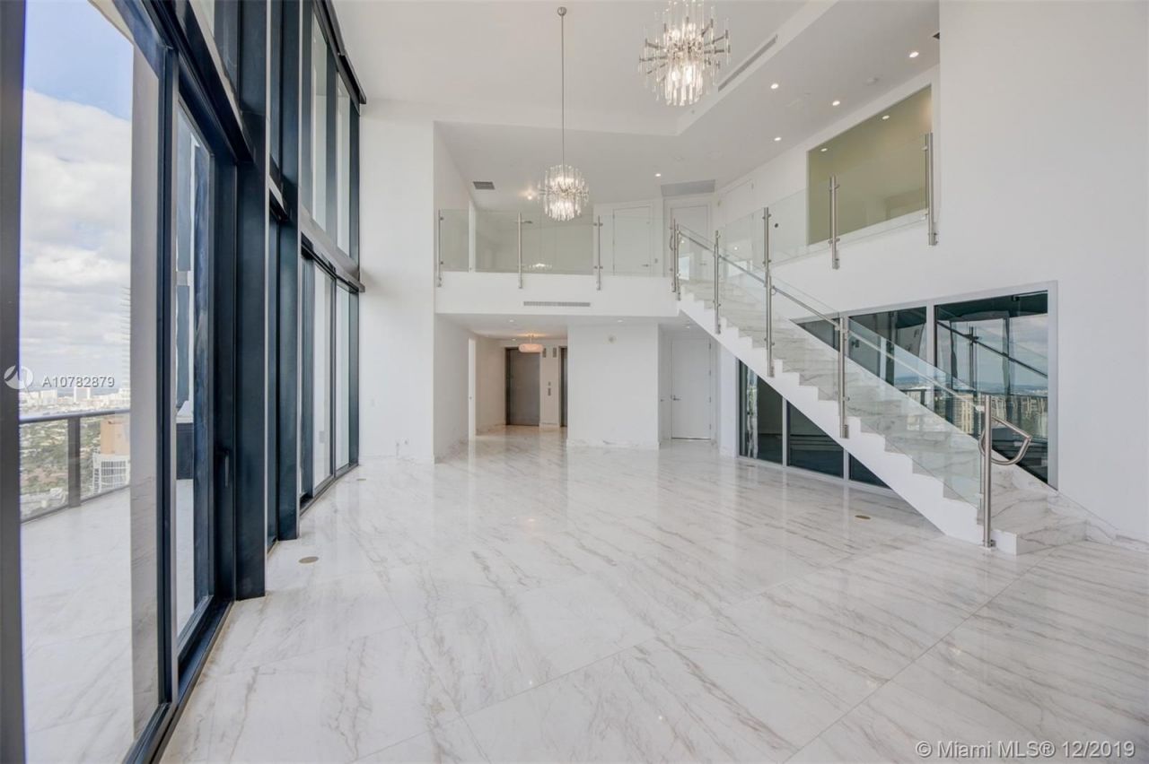 Piso en Miami, Estados Unidos, 320 m² - imagen 16