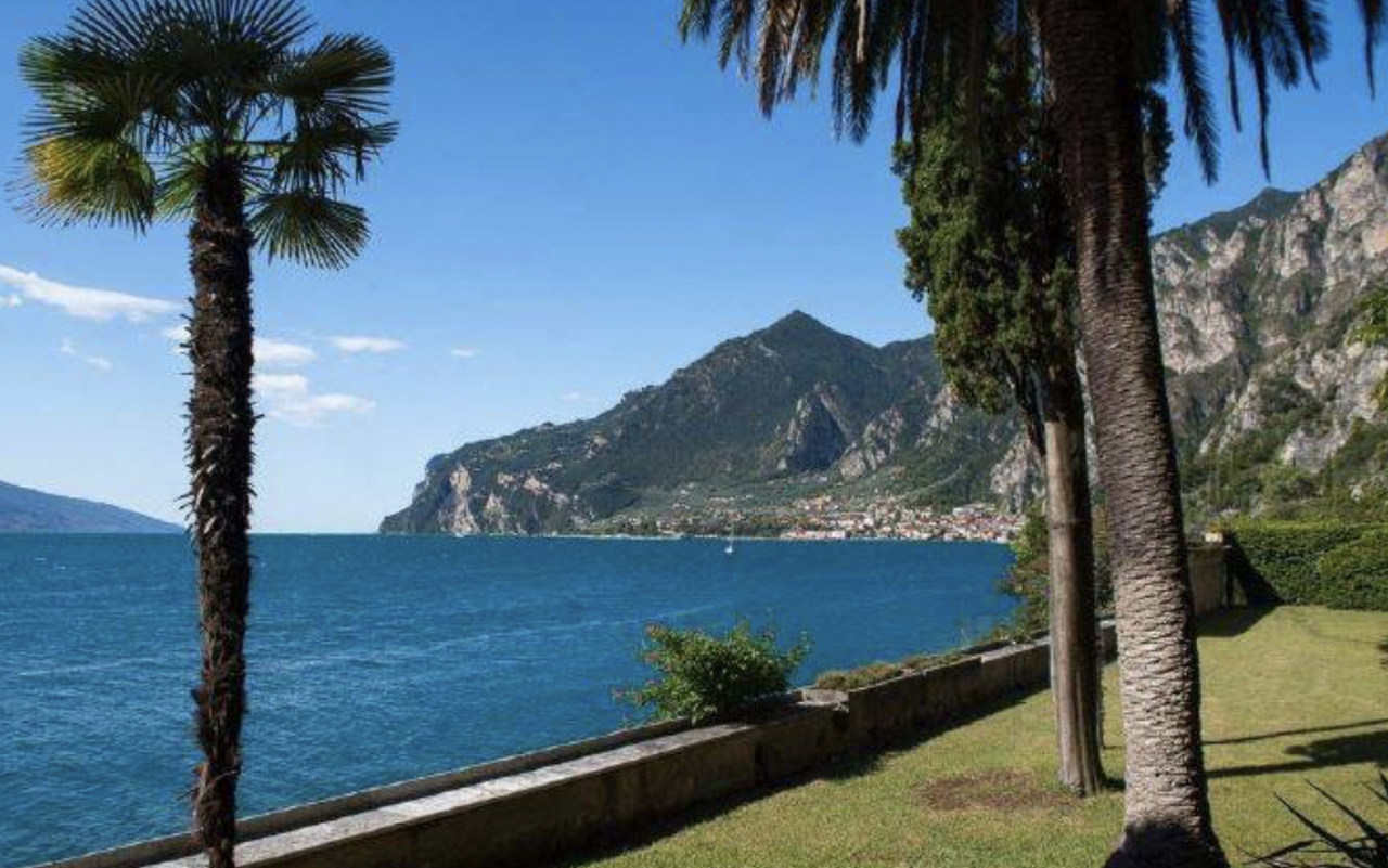 Villa por Lago de Garda, Italia, 750 m² - imagen 9
