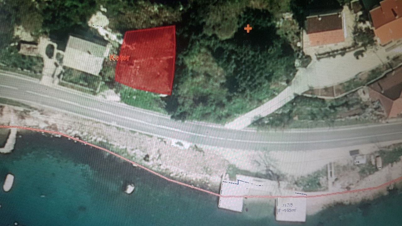Terreno en Risan, Montenegro, 284 m² - imagen 13