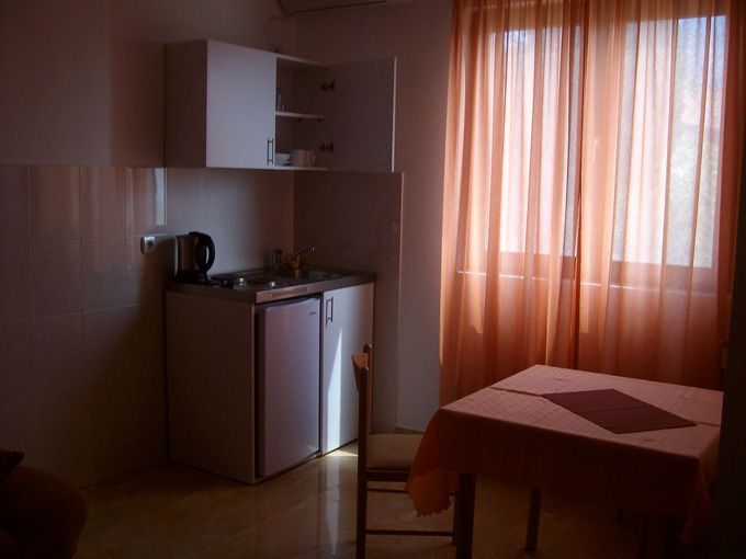 Hotel en el Bar, Montenegro, 368 m² - imagen 10