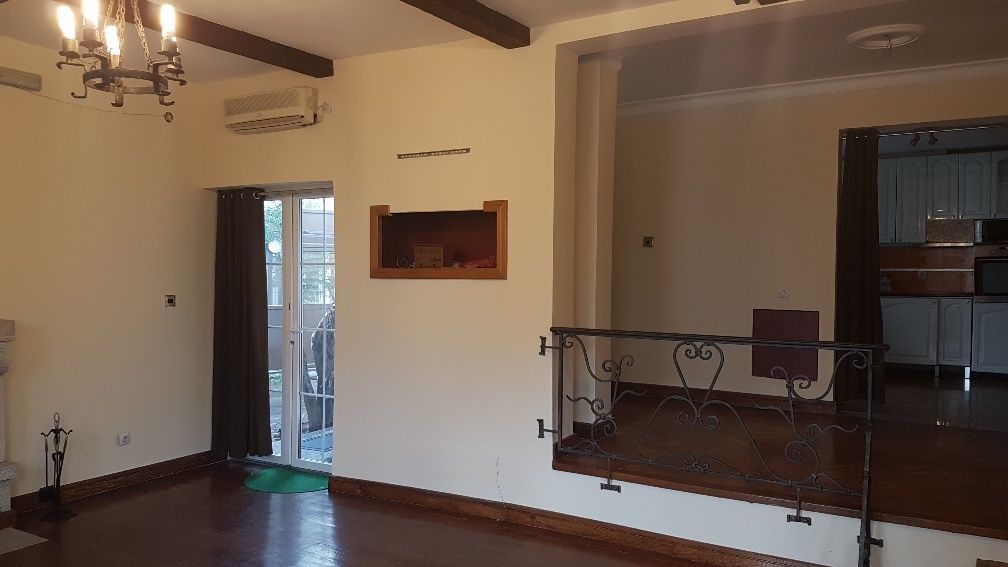 Haus in Bar, Montenegro, 220 m² - Foto 4