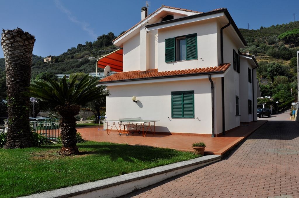 Villa à Arma di Taggia, Italie, 395 m² - image 3