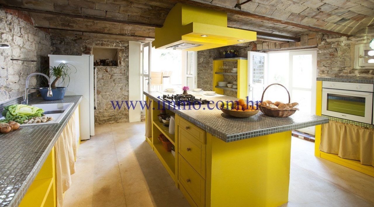 Villa on Hvar, Croatia, 600 m² - picture 4