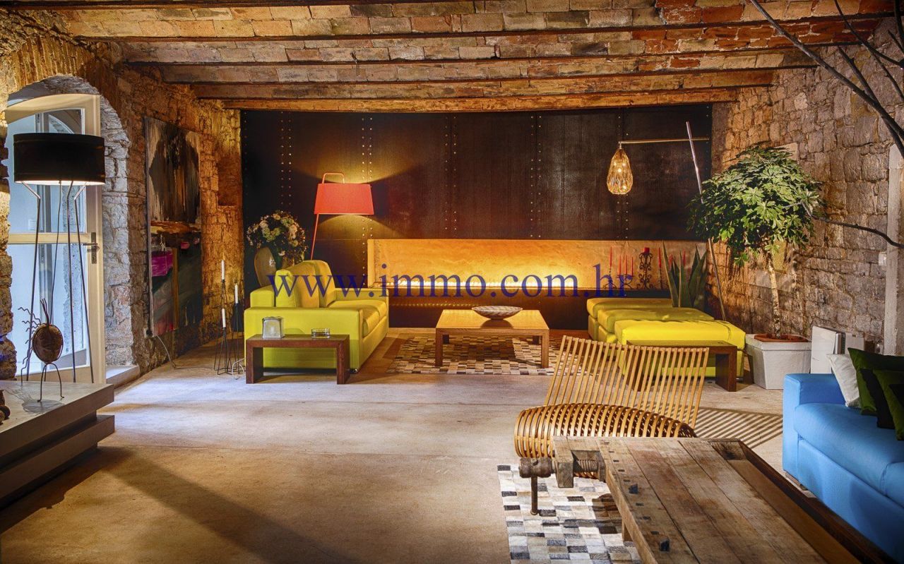 Villa on Hvar, Croatia, 600 m² - picture 5