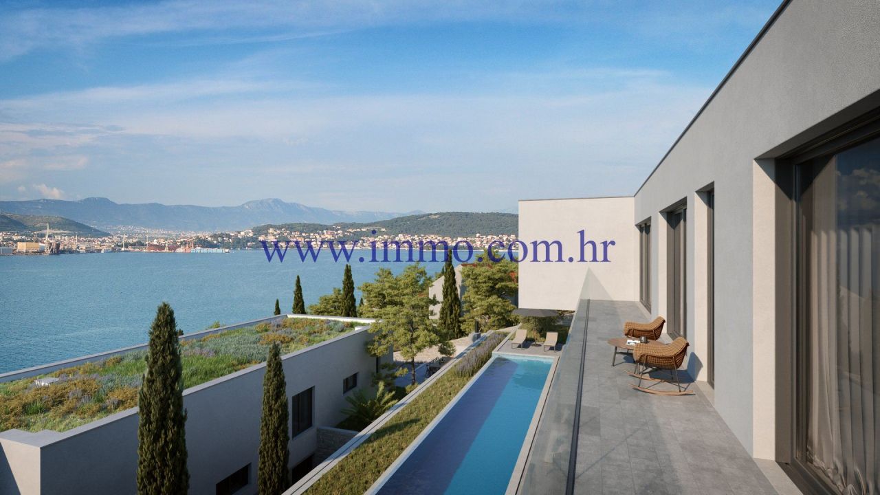 Villa in Ciovo, Kroatien, 332 m² - Foto 1