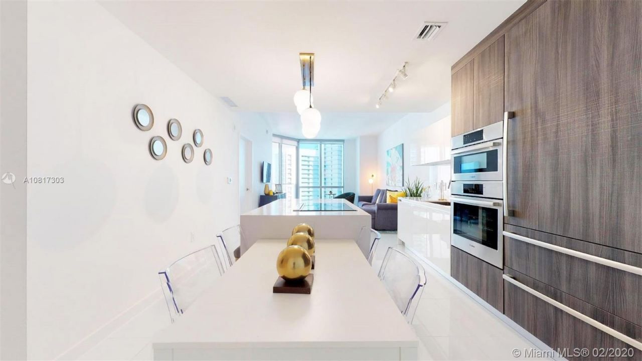 Flat in Miami, USA, 90 m² - picture 8