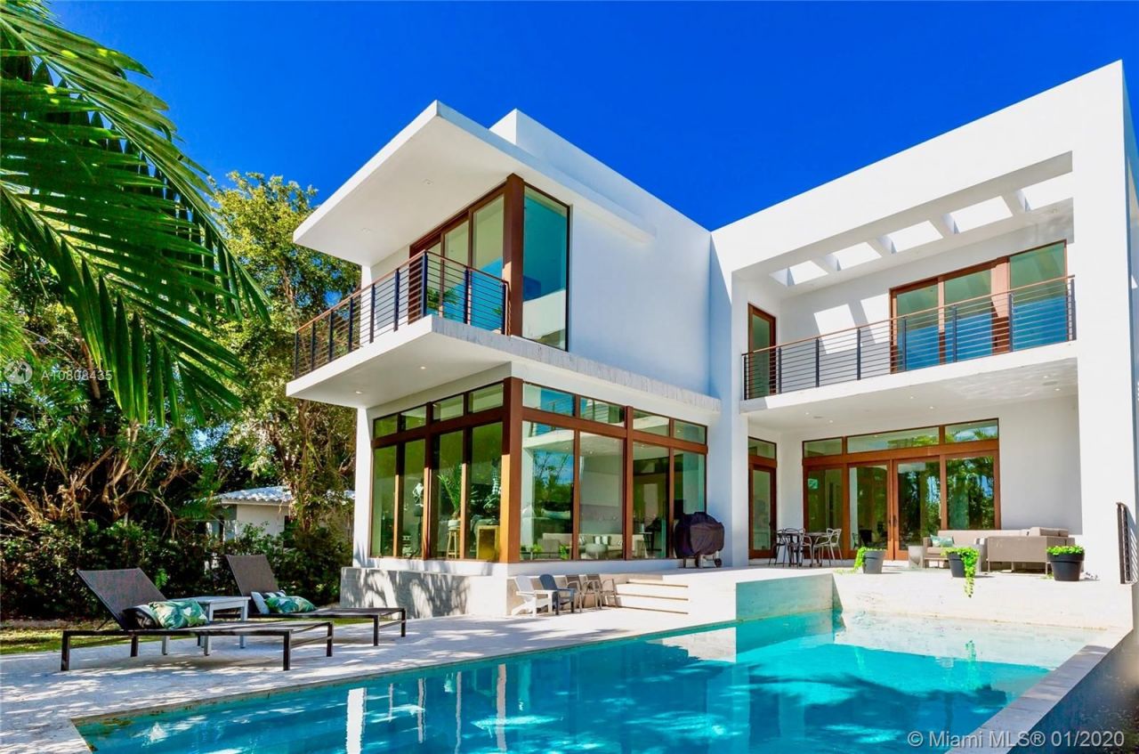 Villa in Miami, USA, 350 m² - Foto 1