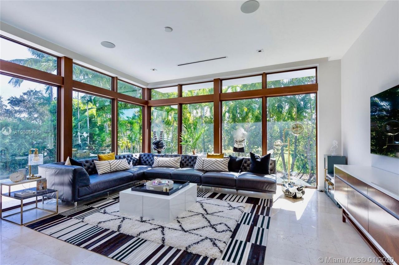 Villa à Miami, États-Unis, 350 m² - image 2