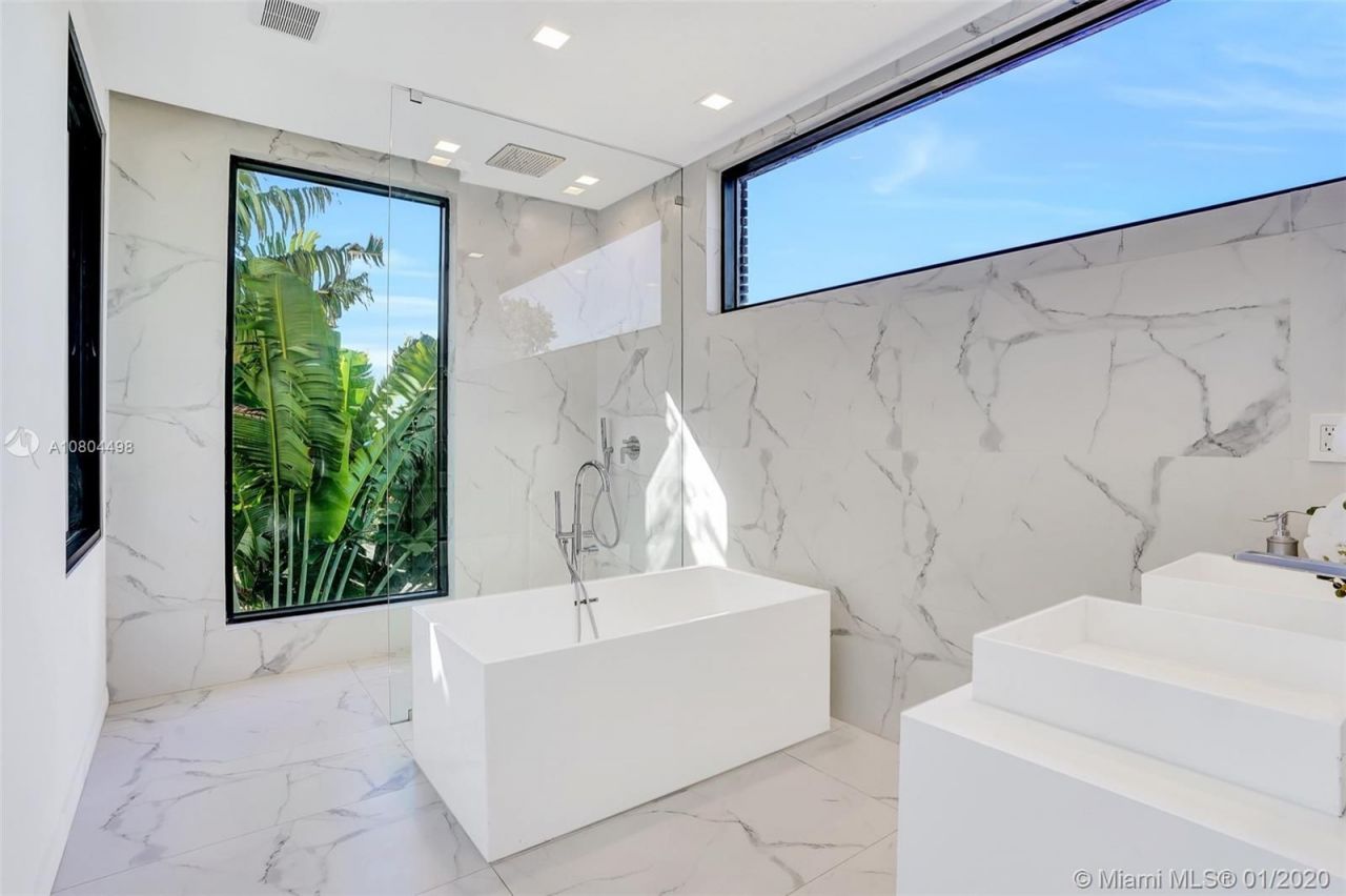 Villa à Miami, États-Unis, 380 m² - image 7