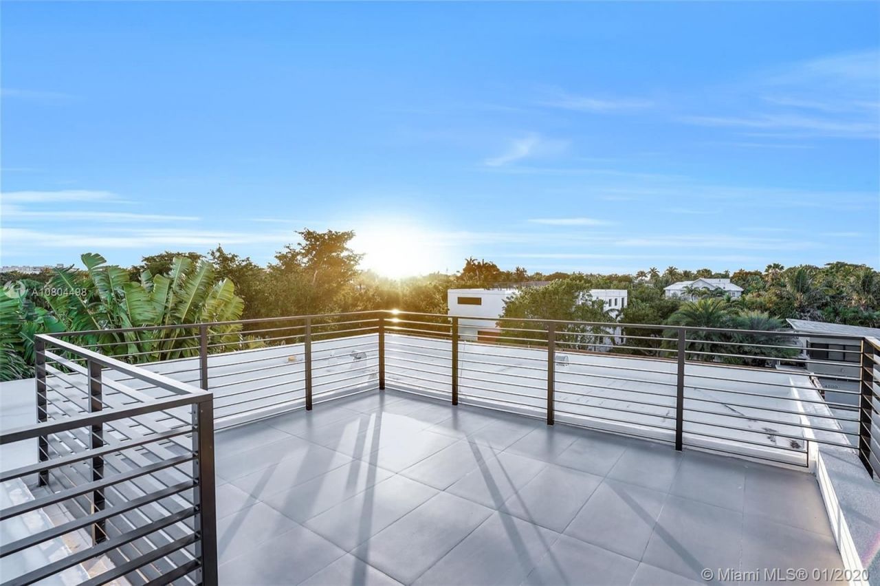 Villa à Miami, États-Unis, 380 m² - image 6