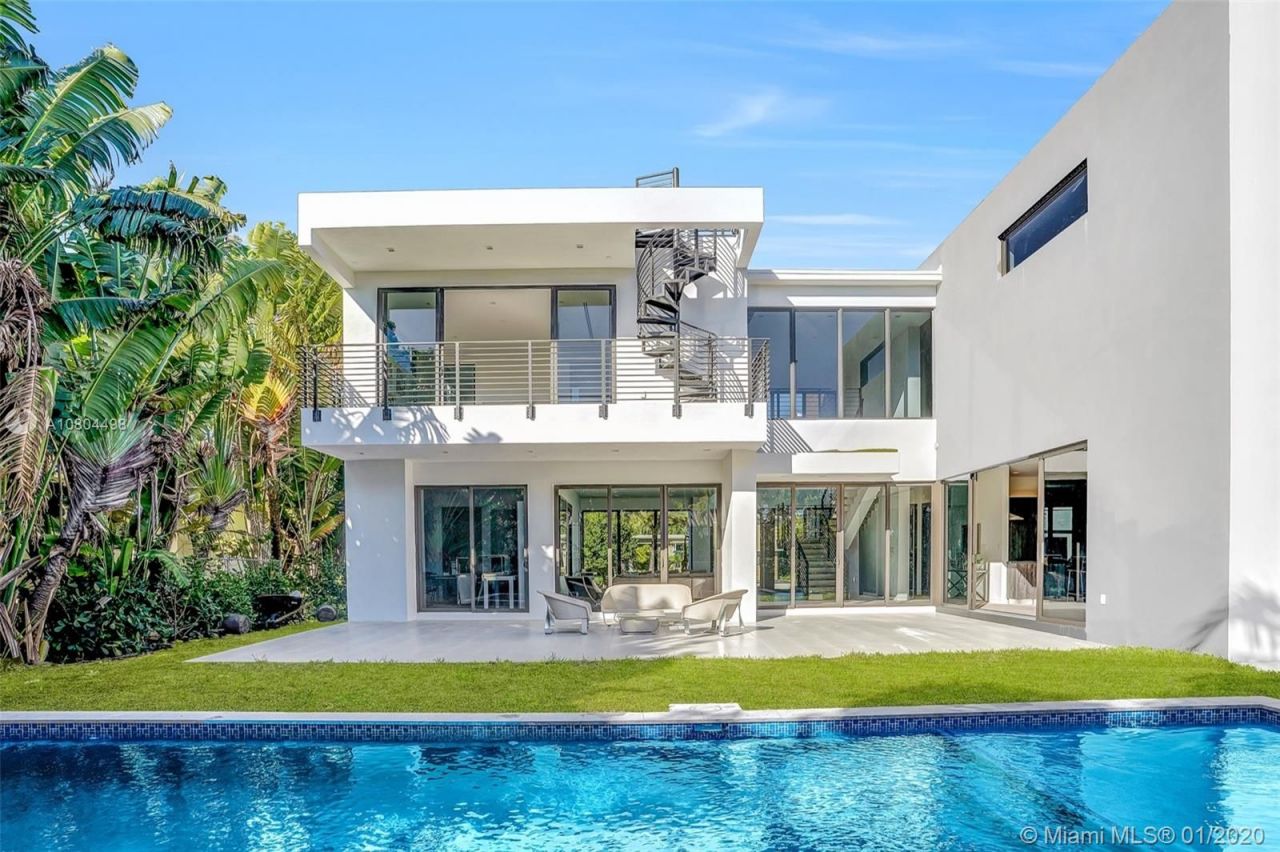Villa à Miami, États-Unis, 380 m² - image 8