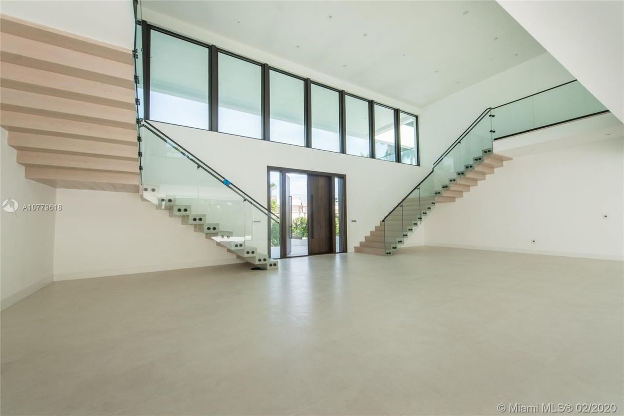 Villa en Miami, Estados Unidos, 800 m² - imagen 15