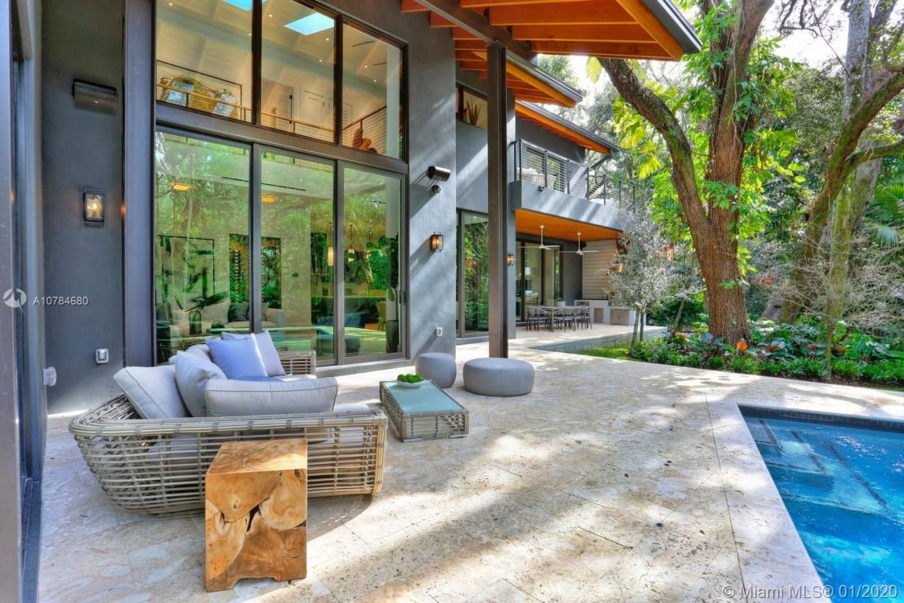 Villa en Miami, Estados Unidos, 400 m² - imagen 2