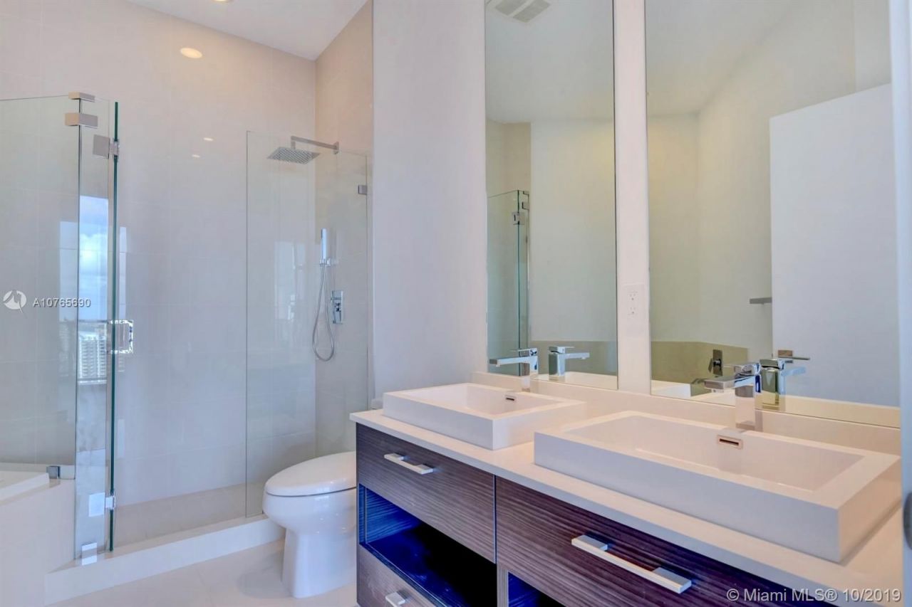 Ático en Miami, Estados Unidos, 140 m² - imagen 10