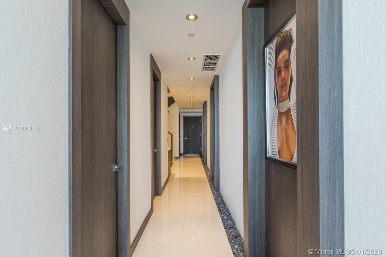 Ático en Miami, Estados Unidos, 160 m² - imagen 9