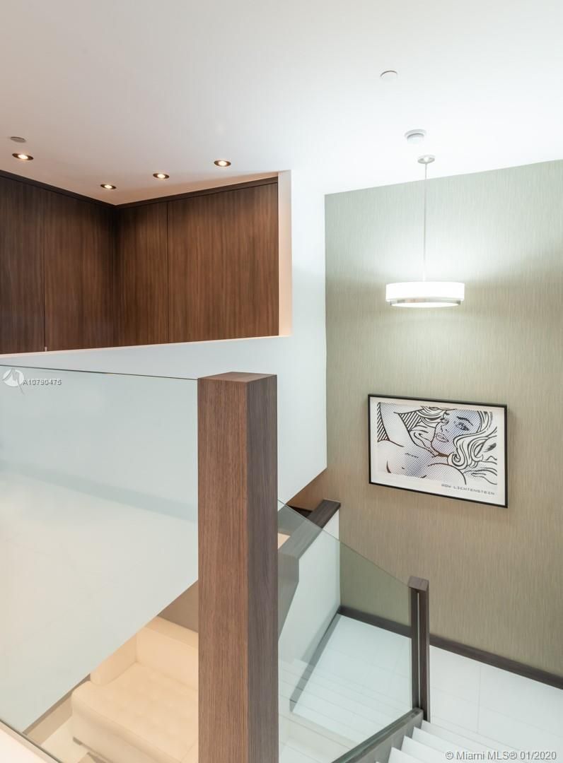 Ático en Miami, Estados Unidos, 160 m² - imagen 16