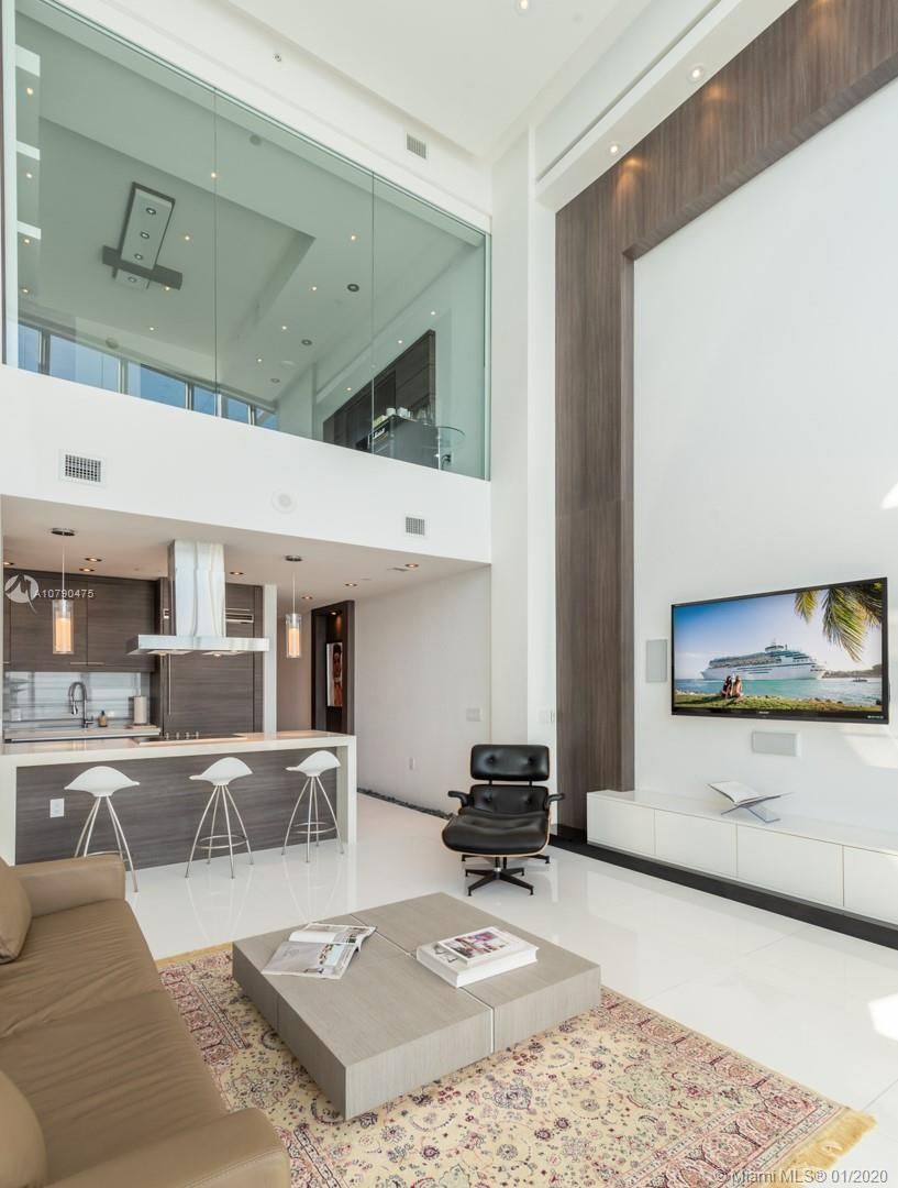 Ático en Miami, Estados Unidos, 160 m² - imagen 17