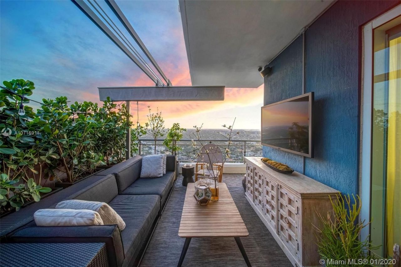 Penthouse à Miami, États-Unis, 130 m² - image 2