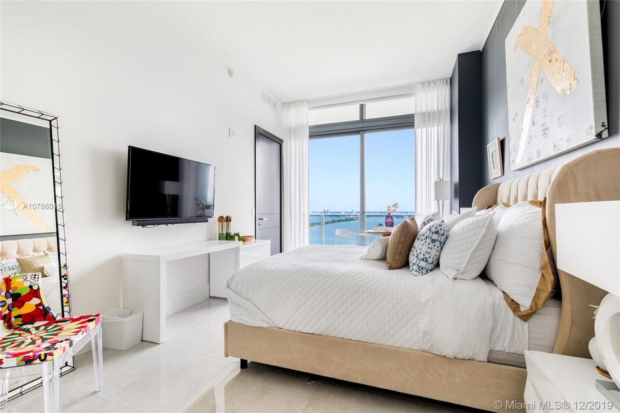 Ático en Miami, Estados Unidos, 220 m² - imagen 4