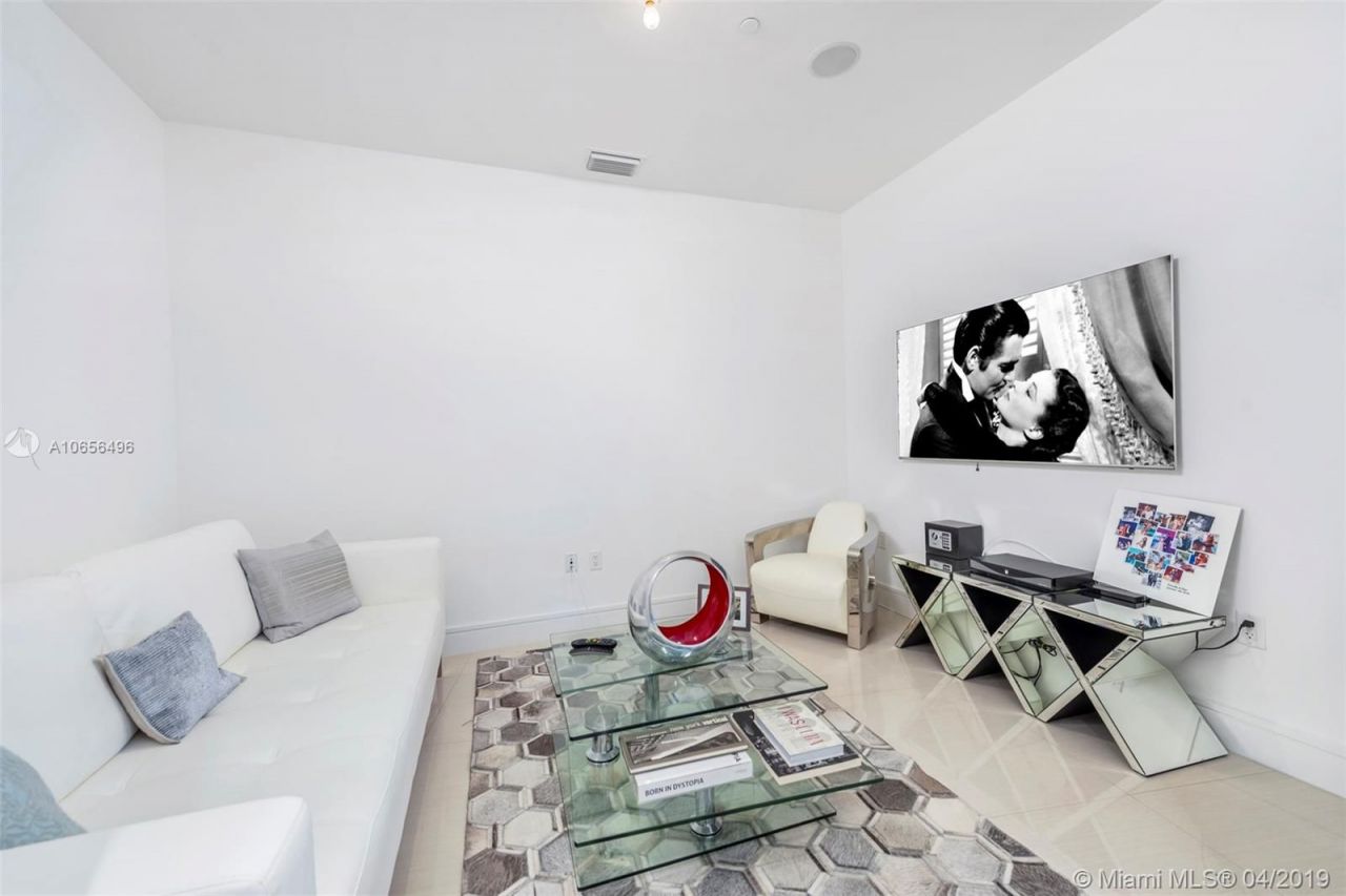 Ático en Miami, Estados Unidos, 270 m² - imagen 7