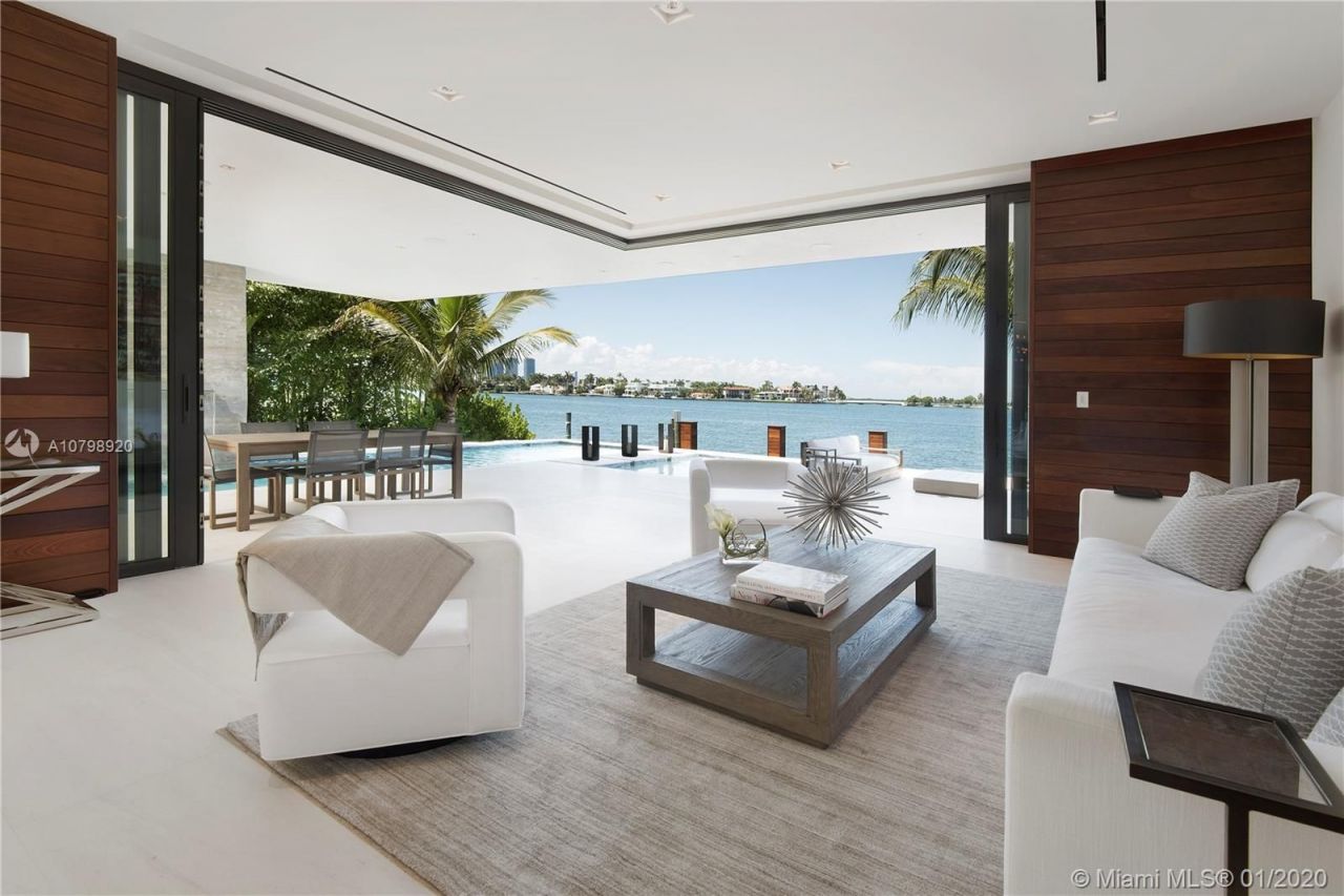 Villa à Miami, États-Unis, 380 m² - image 2