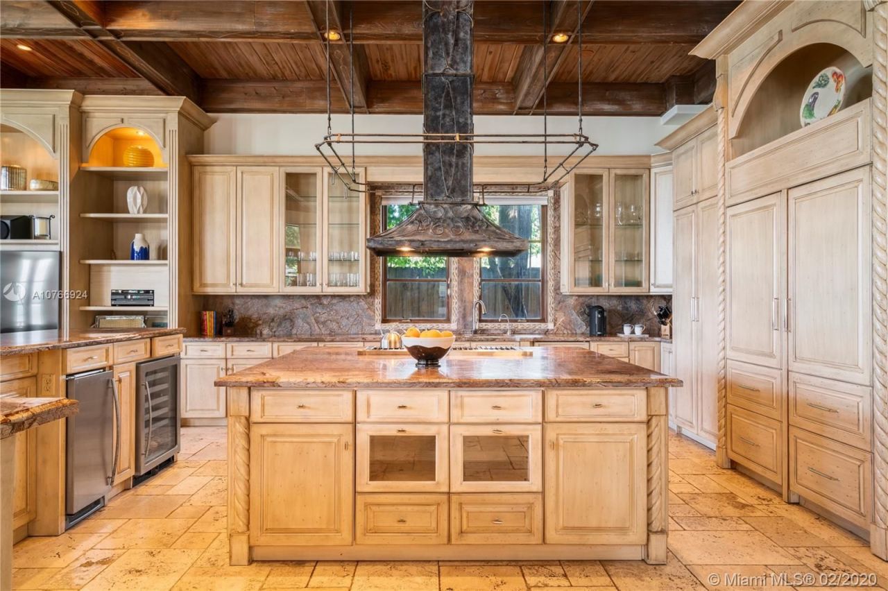 Villa in Miami, USA, 700 m² - Foto 14