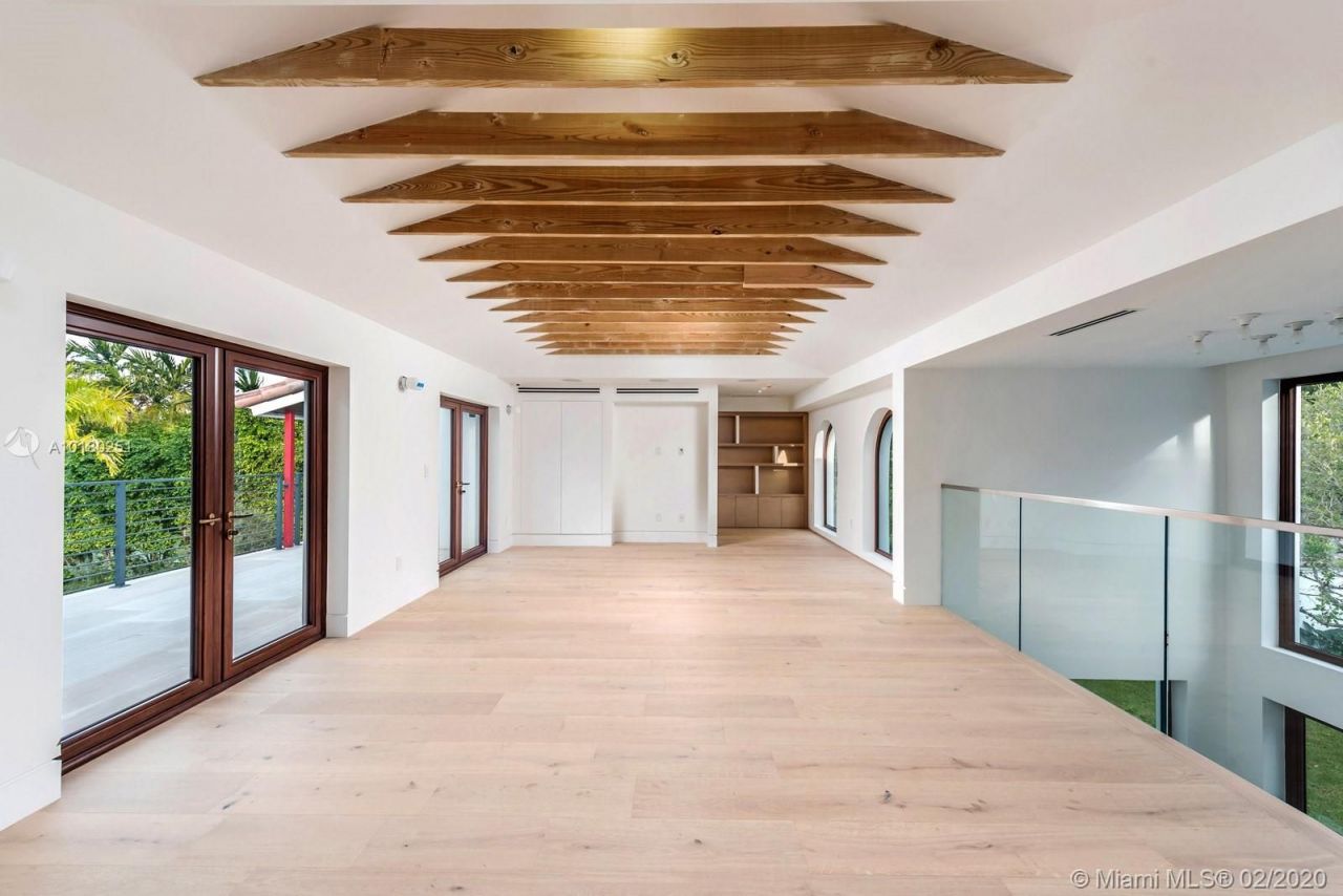 Villa à Miami, États-Unis, 750 m² - image 8