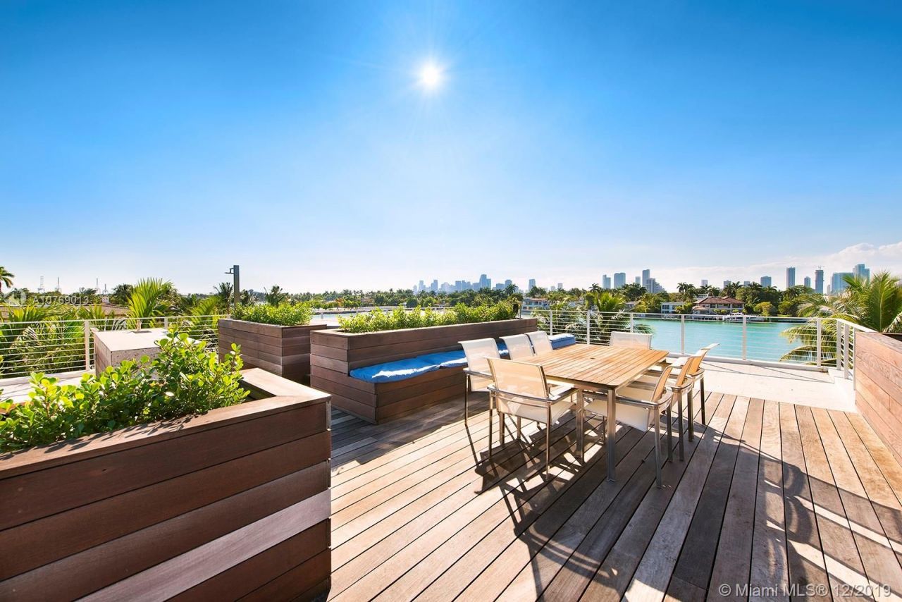 Villa en Miami, Estados Unidos, 450 m² - imagen 2