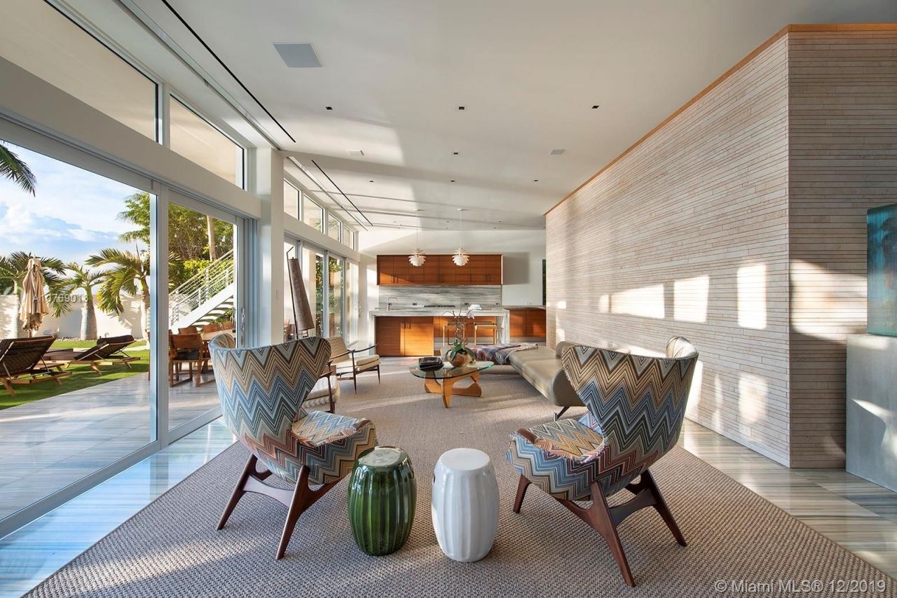 Villa en Miami, Estados Unidos, 450 m² - imagen 17