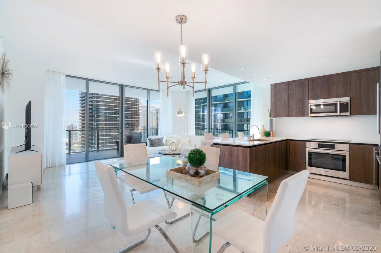 Piso en Miami, Estados Unidos, 120 m² - imagen 15