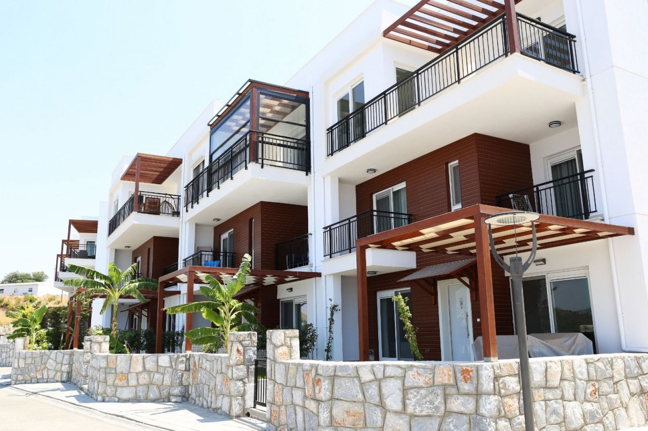 Villa à Bodrum, Turquie, 170 m² - image 1