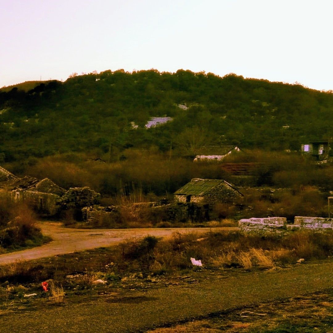 Terrain par le Lac Skadar, Monténégro, 11 000 m² - image 2