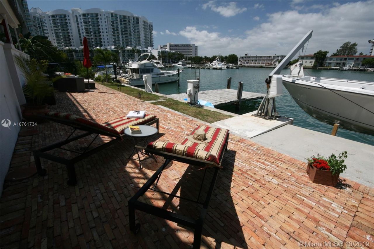 Mietshaus in Miami, USA, 800 m² - Foto 4