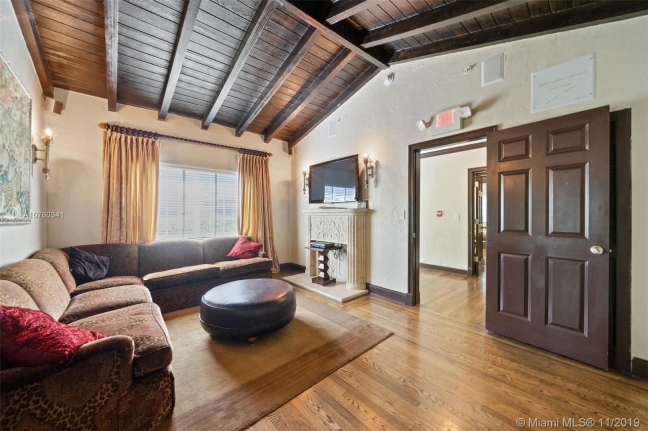 Casa di reddito a Miami, USA, 300 m² - foto 13