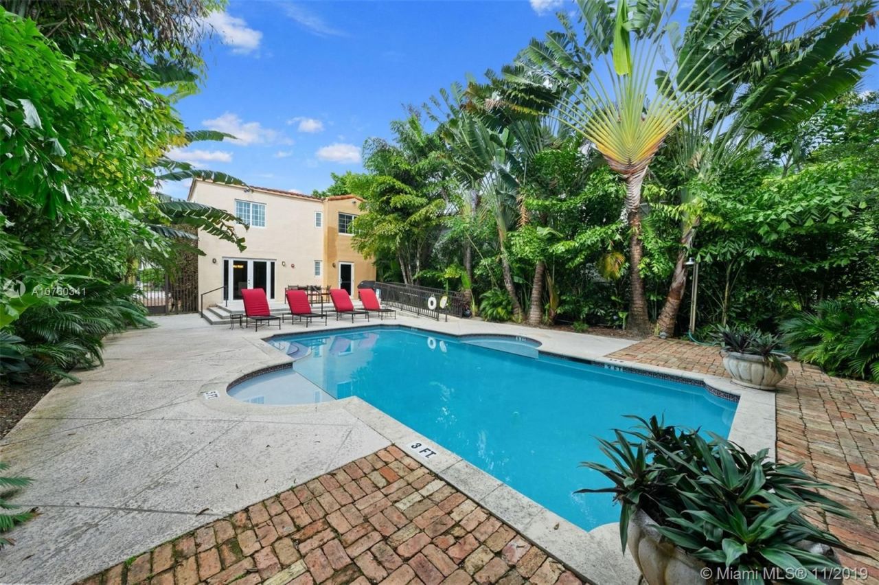 Casa di reddito a Miami, USA, 300 m² - foto 17