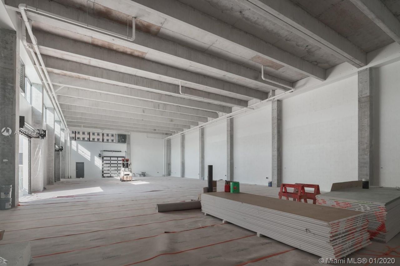 Proprietà commerciale a Miami, USA, 1 000 m² - foto 12