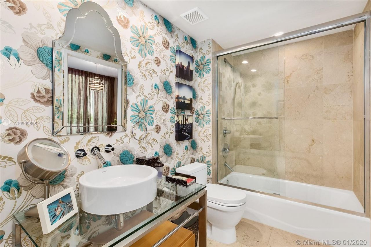 Loft in Miami, USA, 160 m² - picture 4