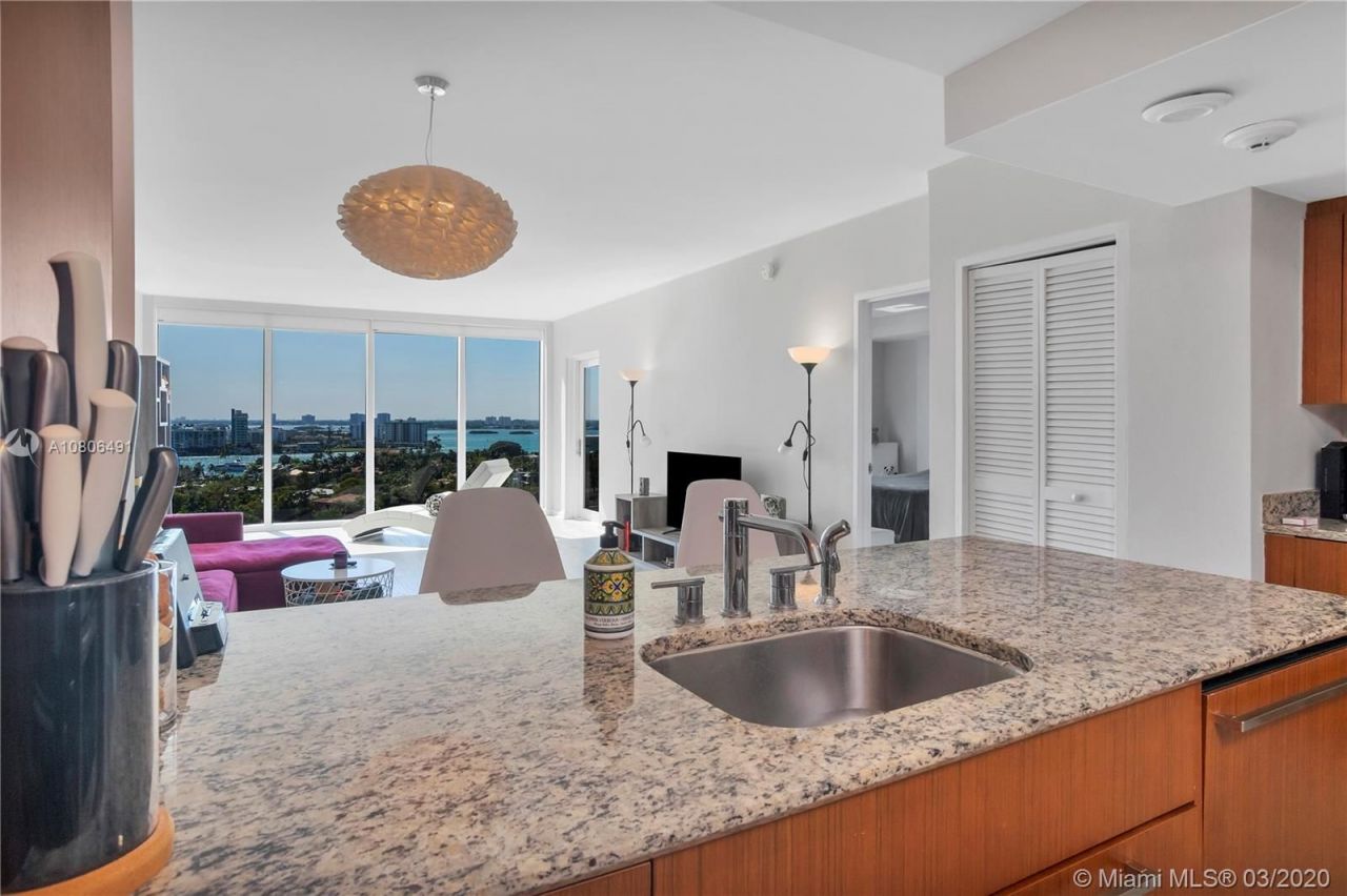 Appartement à Miami, États-Unis, 80 m² - image 12