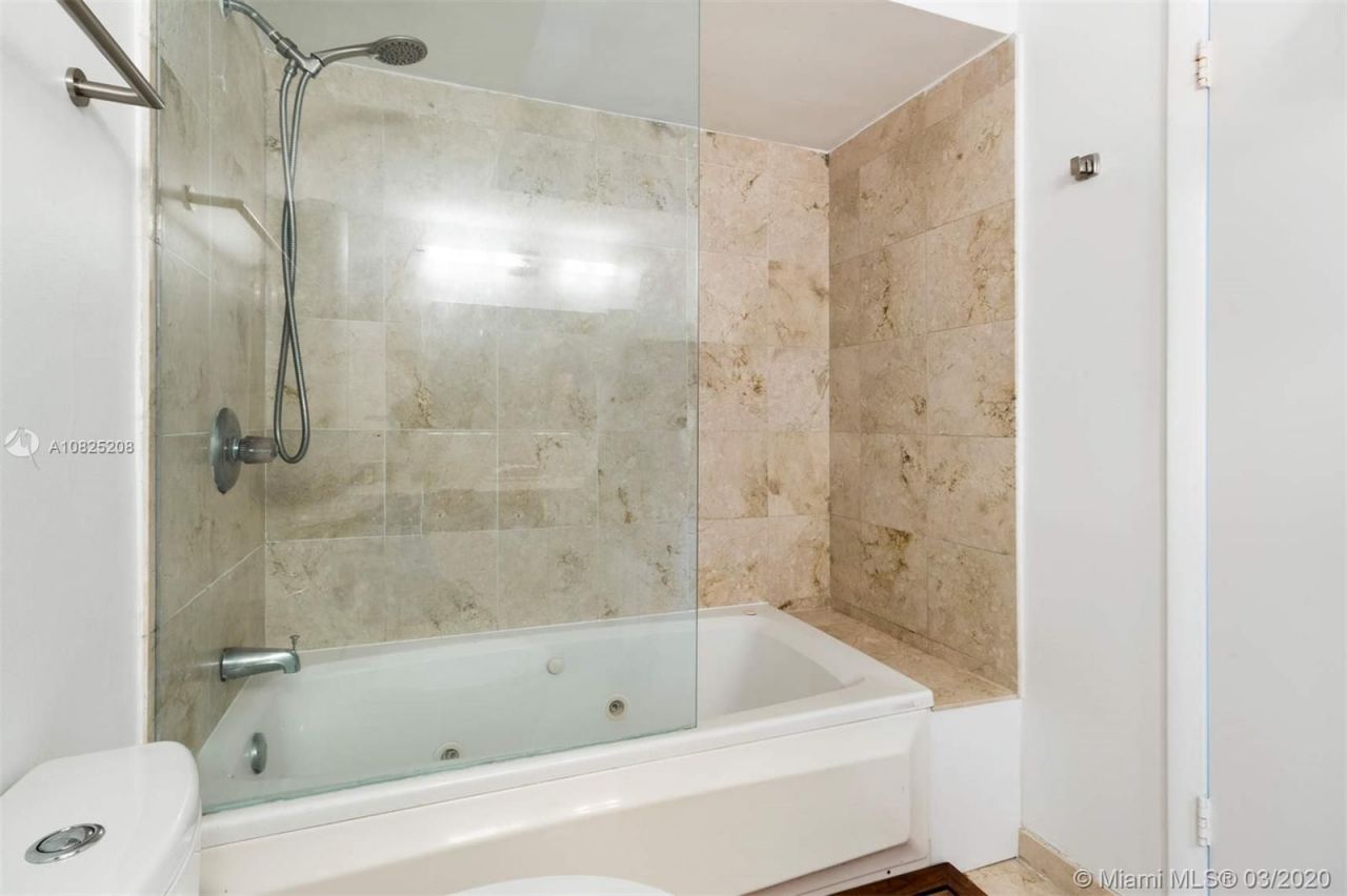 Appartamento a Miami, USA, 90 m² - foto 9