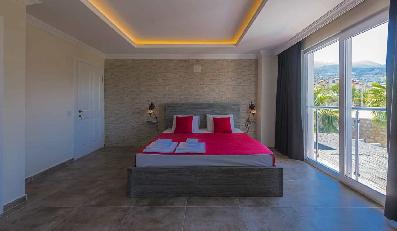 Villa in Fethiye, Turkey, 216 m² - picture 12