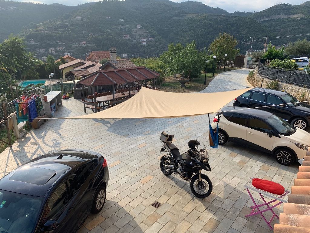 Maison à Vallecrosia, Italie, 200 m² - image 4