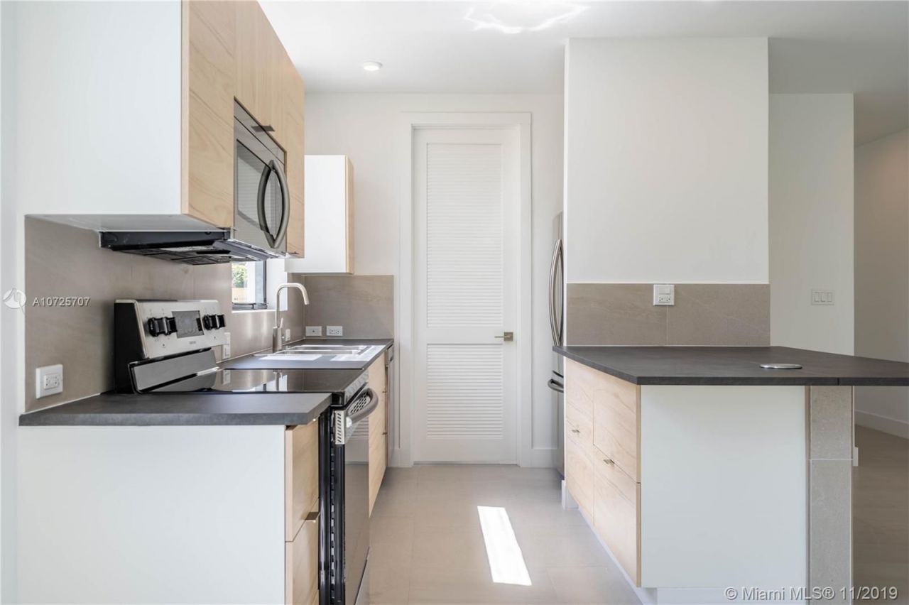 Townhouse a Miami, USA, 400 m² - foto 9