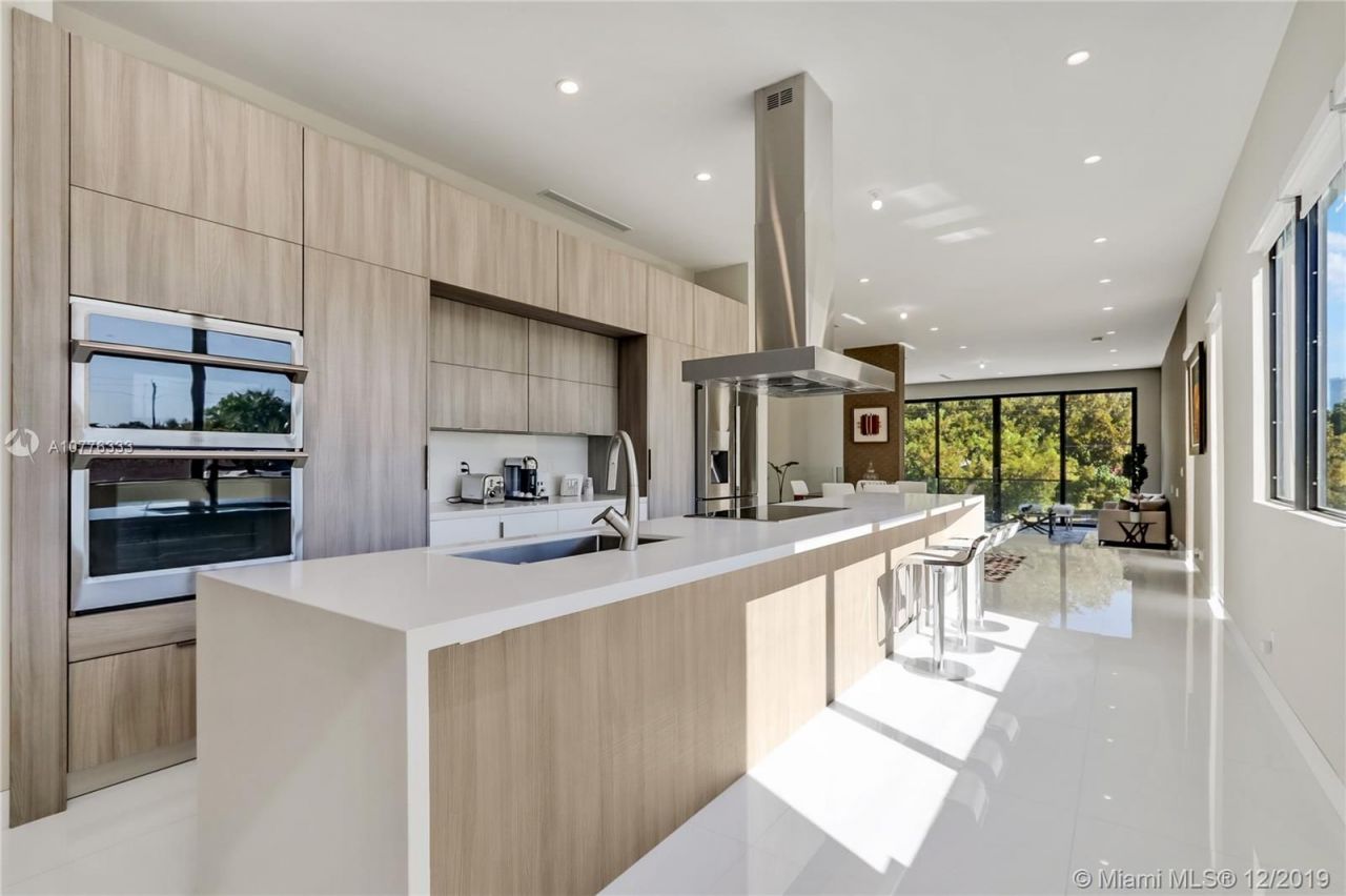 Townhouse a Miami, USA, 270 m² - foto 15