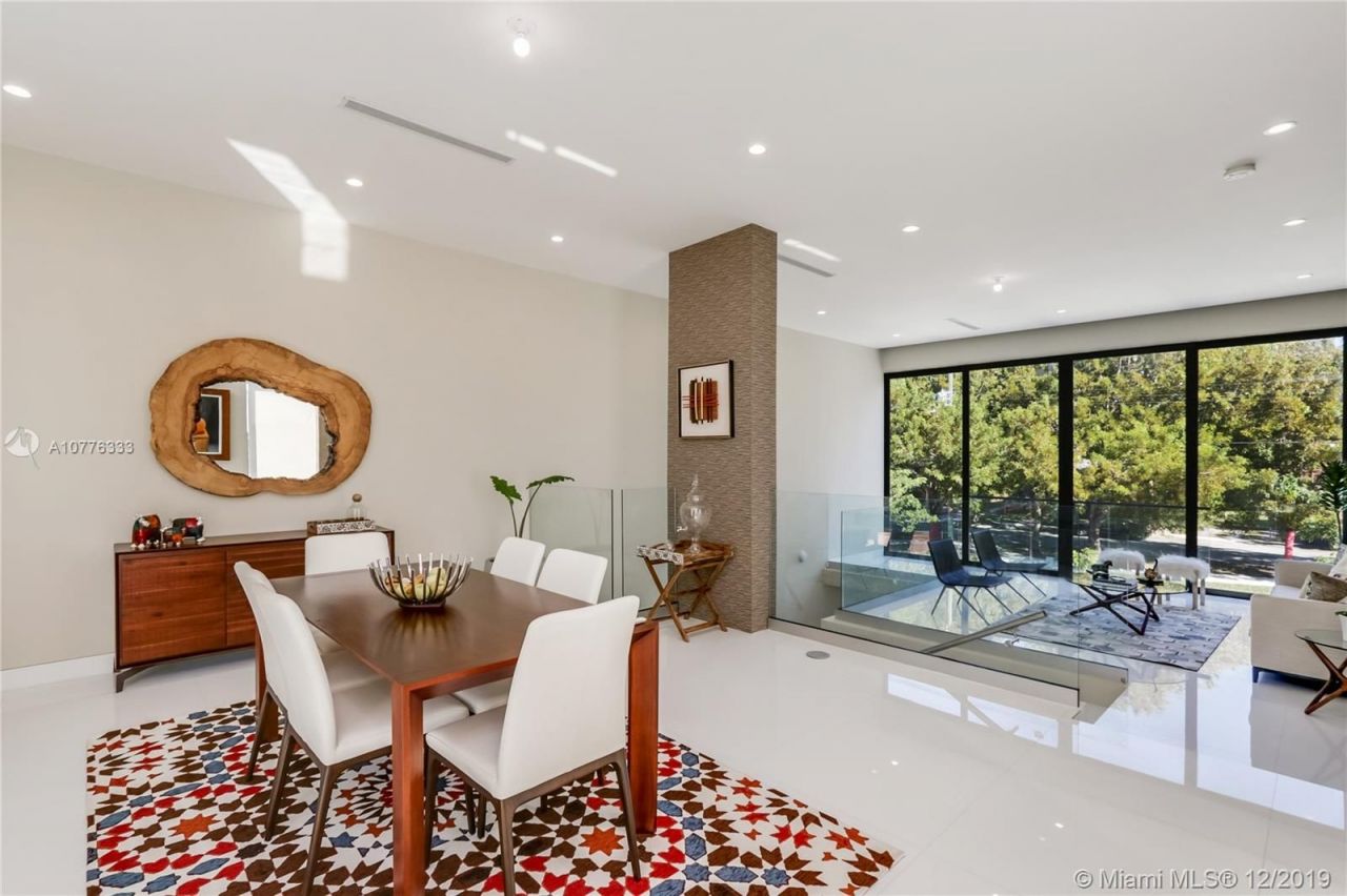 Townhouse a Miami, USA, 270 m² - foto 13