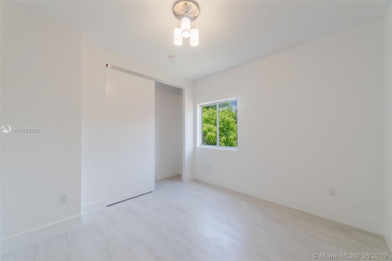 Maison urbaine à Miami, États-Unis, 250 m² - image 7