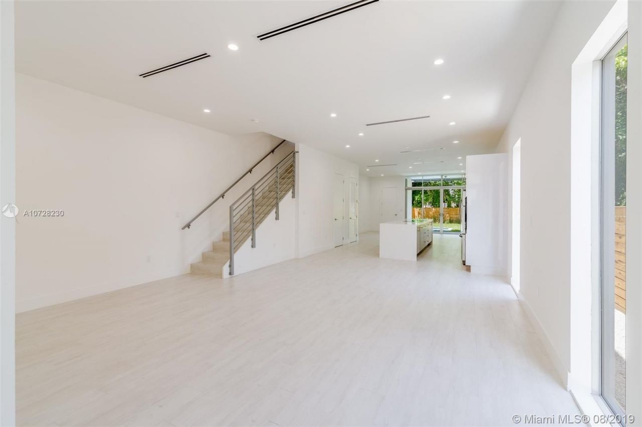 Maison urbaine à Miami, États-Unis, 250 m² - image 16