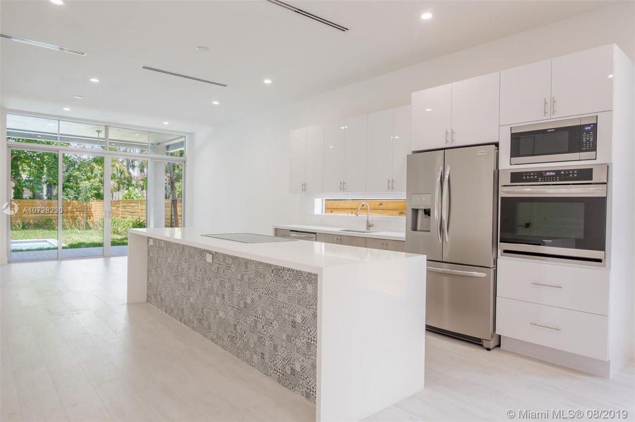 Maison urbaine à Miami, États-Unis, 250 m² - image 4