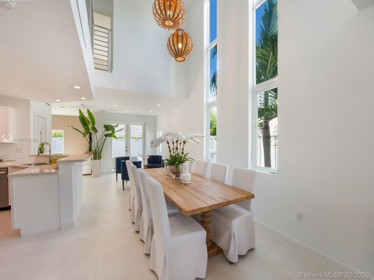 Casa adosada en Miami, Estados Unidos, 200 m² - imagen 5